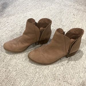 Lucky Brand ankle boots